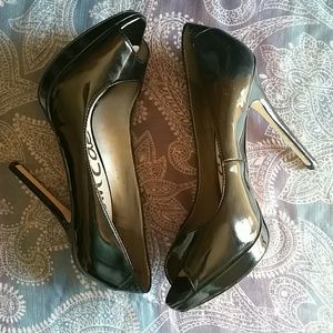 Sam Edelman Black leather peep toe heels